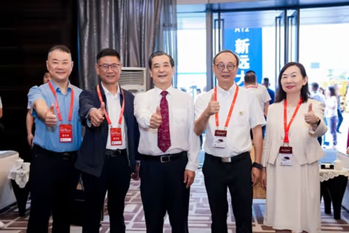 實力彰顯！上海創力集團參展貴州國際能源産業博覽交易會取得圓滿成功(圖2)